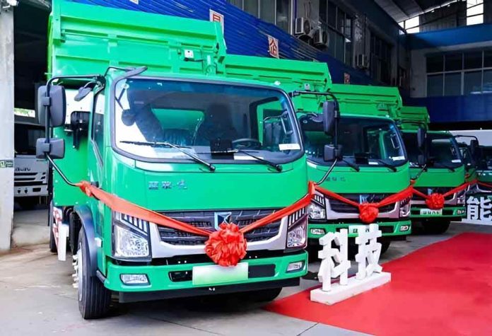 Landking avanza en el transporte de cero emisiones con la entrega de sus primeros camiones tolva propulsados por hidrógeno en China Landking avanza en el transporte de cero emisiones con la entrega de sus primeros camiones tolva propulsados por hidrógeno en China