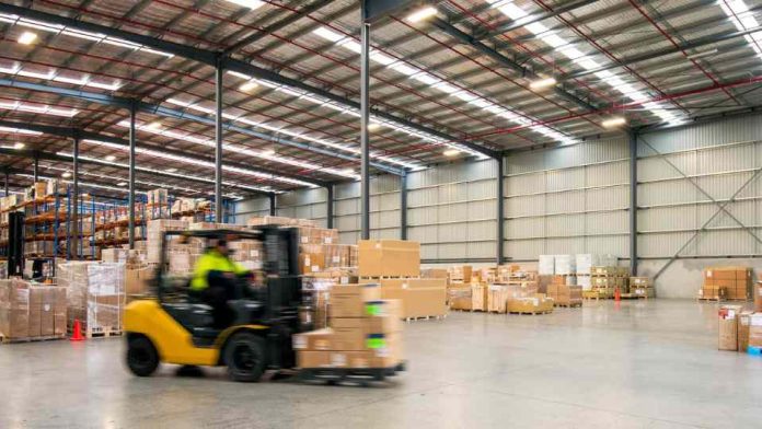 La logística que acompaña el crecimiento del e-commerce en Chile La logística que acompaña el crecimiento del e-commerce en Chile, operador logístico Logisfashion