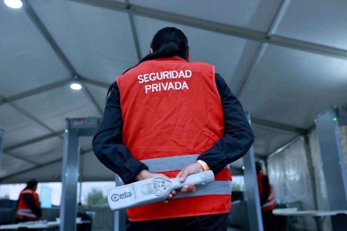 Nueva Ley de Seguridad Privada: especialistas U. de Chile explican qué cambia y qué capacidades exigirá Nueva Ley de Seguridad Privada: especialistas U. de Chile explican qué cambia y qué capacidades exigirá