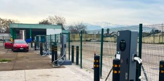 Nueva estación de carga busca acelerar el desarrollo de la electromovilidad sin exigir más a la red eléctrica