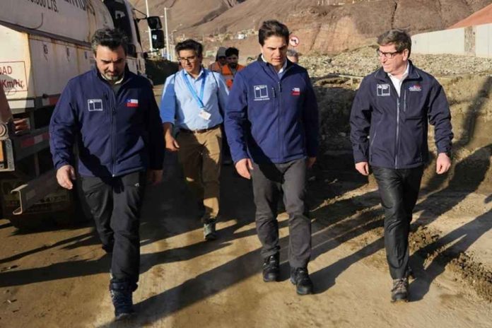 Sernageomin realiza evaluación técnica de quebradas tras precipitaciones en Antofagasta Sernageomin realiza evaluación técnica de quebradas tras precipitaciones en Antofagasta