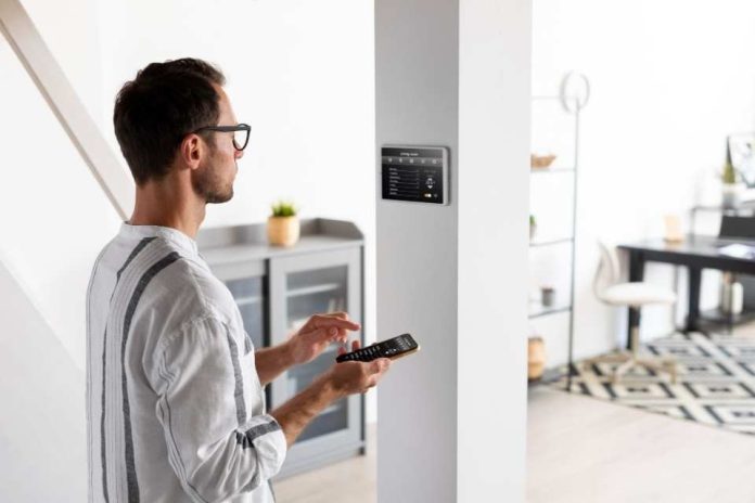 Soluciones tecnológicas para el hogar y su impacto en la organización y el confort