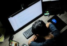 U Andes | Investigación revela que la autonomía laboral mejora el desempeño, pero dificulta desconectarse del trabajo U Andes |Investigación revela que la autonomía laboral mejora el desempeño, pero dificulta desconectarse del trabajo