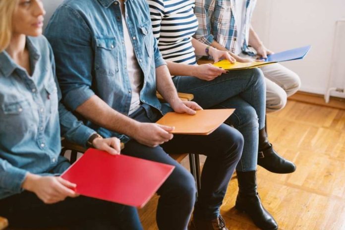 Según los últimos datos del INE: Uno de cada cuatro jóvenes está desempleado