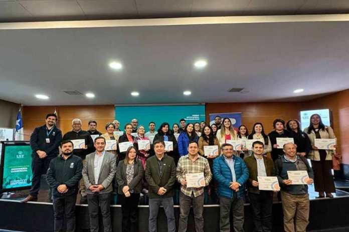 Academia de Fortalecimiento de Cooperativas certificó a más de 30 participantes de la Región del Biobío