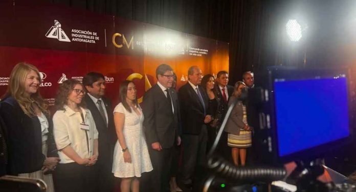 Asociación de Industriales de Antofagasta proyecta a la región como motor económico de Chile durante multitudinaria Cena de la Minería Asociación de Industriales de Antofagasta proyecta a la región como motor económico de Chile durante multitudinaria Cena de la Minería