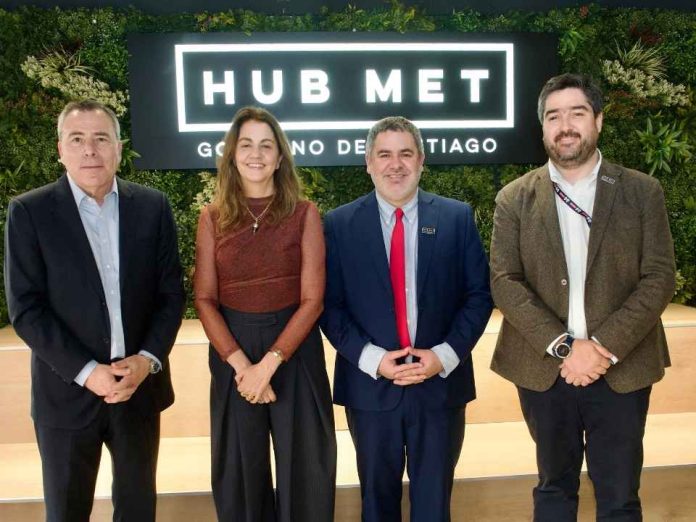Cámara de Comercio de Santiago, Claro empresas, el Hub Metropolitano y el Gobierno de Santiago, sellan alianza para impulsar el crecimiento de las pymes