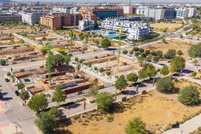 El nuevo mapa del suelo comercial: regiones ganan terreno en la búsqueda de operadores y desarrolladores