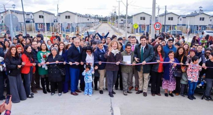 Junto al Minvu 237 familias inauguran la nueva Villa Esperanza de Puerto Octay Junto al Minvu 237 familias inauguran la nueva Villa Esperanza de Puerto Octay