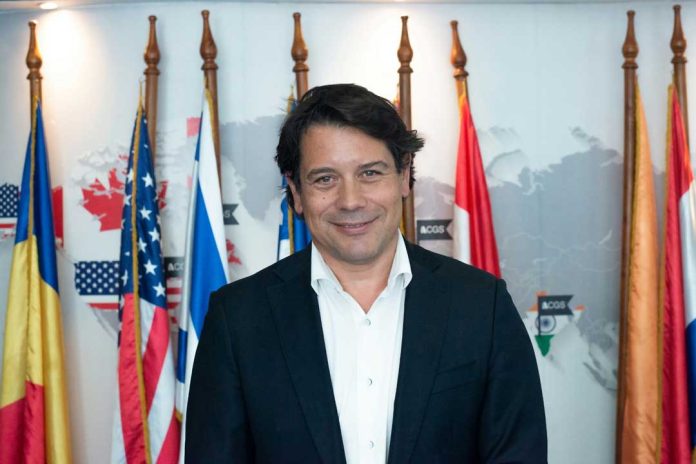 La inteligencia artificial avanza rápidamente dentro de las empresas, pero con su expansión también aumentan las preguntas sobre sus límites