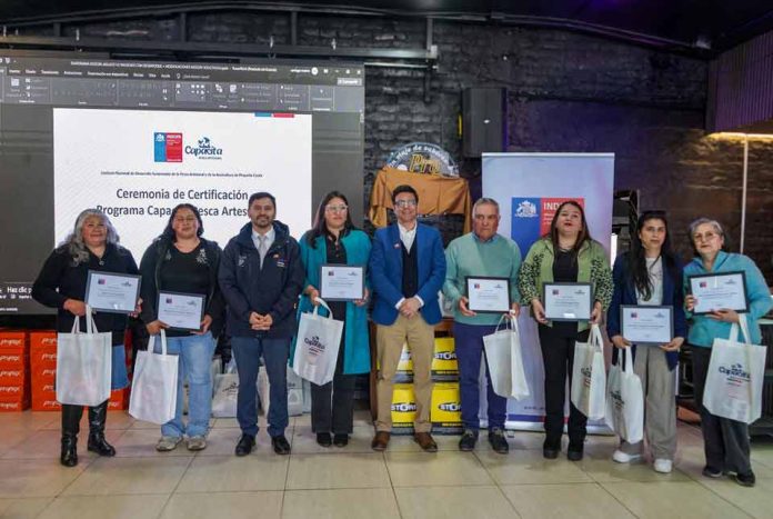 Nuevas competencias laborales: 90 pescadores y pescadoras artesanales de Arauco y Coronel se perfeccionaron con programa piloto de Indespa