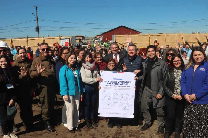Plan de regeneración en Michaihue avanza con inicio de construcción de 80 viviendas del comité habitacional Newen Antu