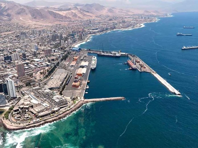Puerto Antofagasta convoca a exposición técnica sobre licitación de dragado