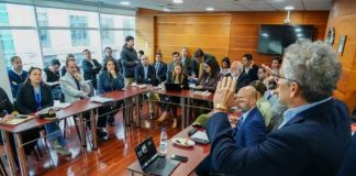 Subtel articula mesa de seguridad en Valparaíso para frenar el masivo robo de redes y baterías Subtel articula mesa de seguridad en Valparaíso para frenar el masivo robo de redes y baterías