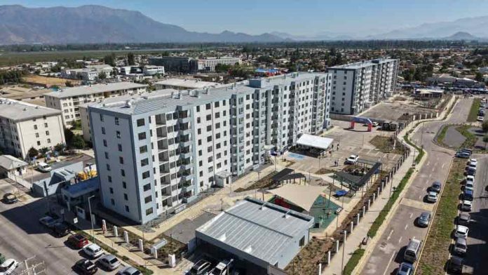 UF se encamina a los $41 mil y tensiona el acceso a la vivienda en medio de nuevas medidas del Gobierno UF se encamina a los $41 mil y tensiona el acceso a la vivienda en medio de nuevas medidas del Gobierno