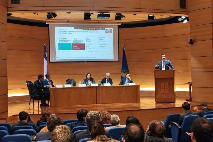 Abogados mineros proponen ampliar los incentivos para impulsar la exploración en Chile