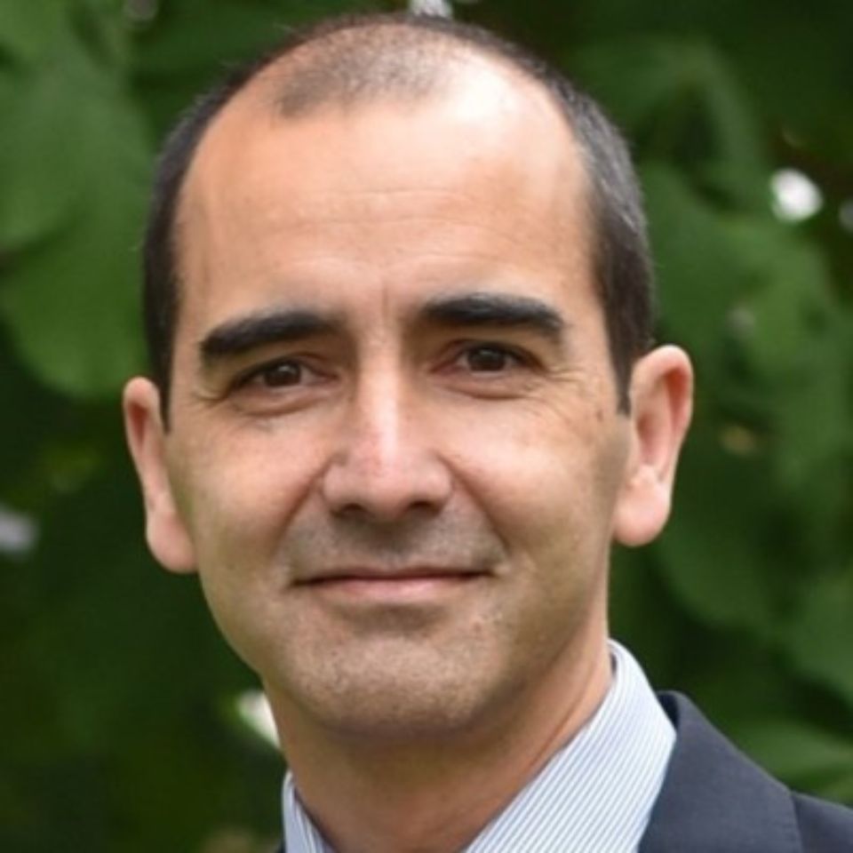 Alfonso Fernández Alcalde, Senior Manager del equipo DevOps y Platform Engineering de Indra Group
