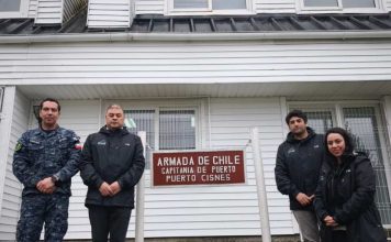 Armada y Emporcha afinan coordinaciones para recibir próxima recalada del crucero de expedición Silver Sea Armada y Emporcha afinan coordinaciones para recibir próxima recalada del crucero de expedición Silver Sea