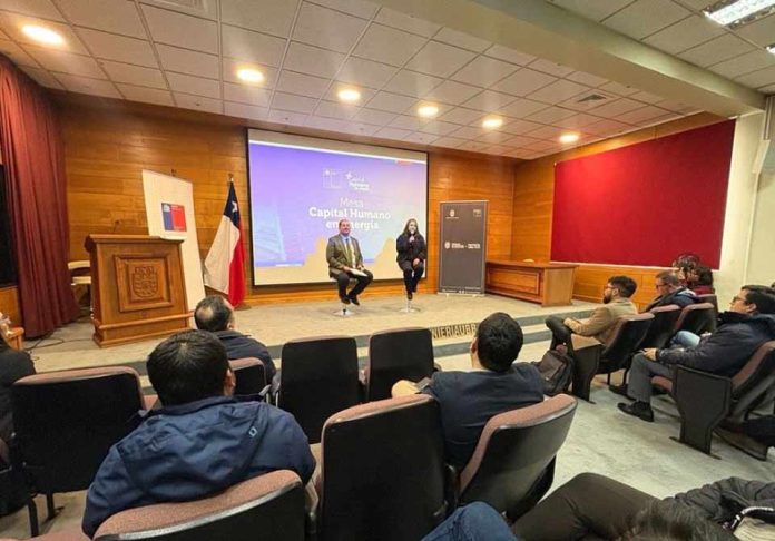 Biobío aporta a la meta del Ministerio de Energía de capacitar a mil personas en el sector energético al 2030 Biobío aporta a la meta del Ministerio de Energía de capacitar a mil personas en el sector energético al 2030