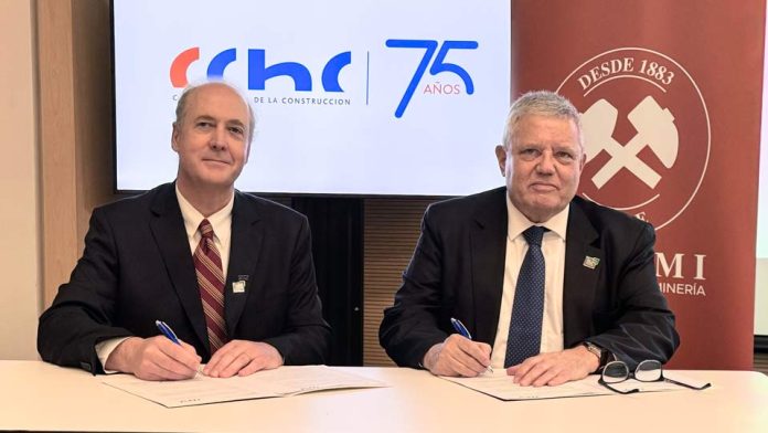 CChC y SONAMI firman acuerdo de colaboración para ampliar Sello PRO en la minería