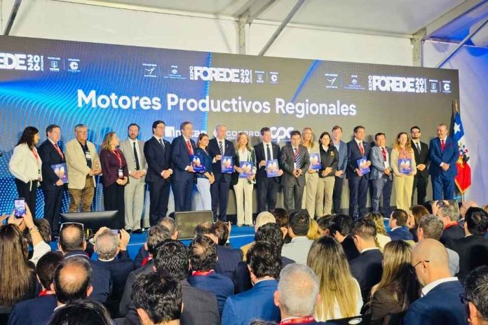 CPC E INACAP presentan hoja de ruta para activar sectores productivos y talento que potencien el desarrollo de la región de Atacama CPC E INACAP presentan hoja de ruta para activar sectores productivos y talento que potencien el desarrollo de la región de Atacama