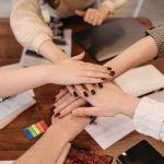 Cambios en la empresa: ¿cómo puede el team building ayudar a fortalecer a los equipos?