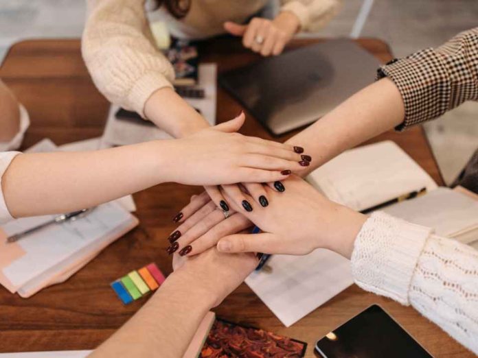 Cambios en la empresa ¿cómo puede el team building ayudar a fortalecer a los equipos Cambios en la empresa: ¿cómo puede el team building ayudar a fortalecer a los equipos?