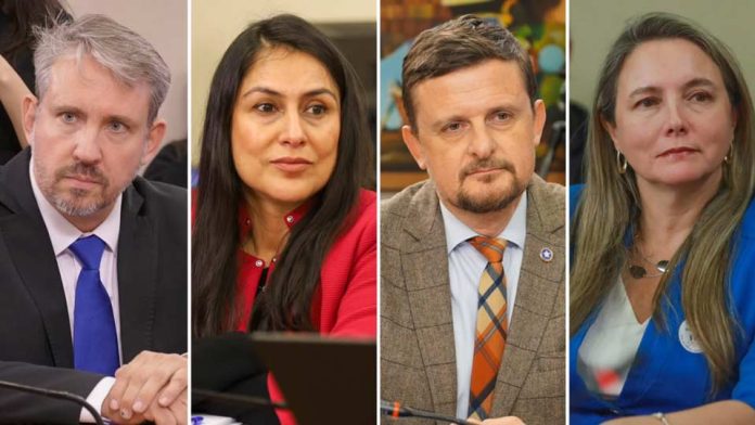 “Chile es soberano”: Parlamentarios blindan a embajador ante presión de diputados argentinos por ruta comercial Punta Arenas-Malvinas “Chile es soberano”: Parlamentarios blindan a embajador ante presión de diputados argentinos por ruta comercial Punta Arenas-Malvinas