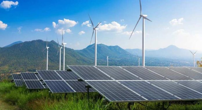 Chile genera dos tercios de su electricidad con renovables, pero solo el 15,5% de la energía que consume es electricidad limpia