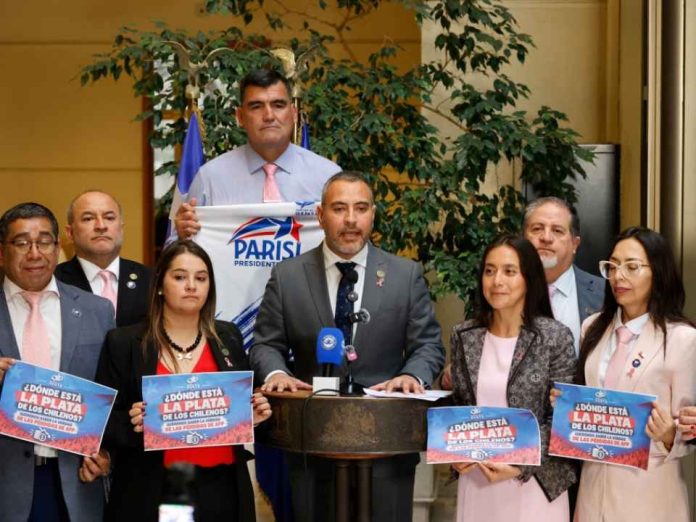 ”Con la plata de los trabajadores no se juega”: Diputado Fabián Ossandón impulsa freno a utilidades de AFP tras pérdidas en fondos