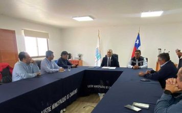 Con primera mesa técnica avanzan gestiones para llevar electricidad a Chitita, Cerro Blanco y Ofragía en la comuna de Camarones Con primera mesa técnica avanzan gestiones para llevar electricidad a Chitita, Cerro Blanco y Ofragía en la comuna de Camarones