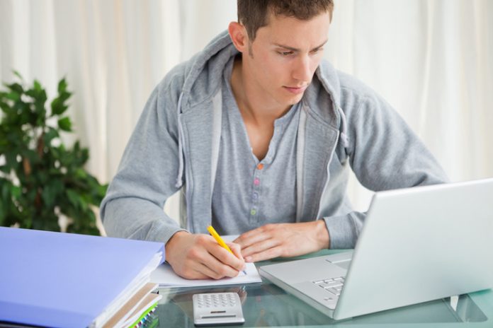 Día Mundial del Ahorro: los chilenos priorizan prepararse para imprevistos y aprender a invertir de manera segura, según el Índice de Bienestar Financiero de Experian.