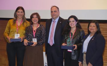 Empresaria de Coyhaique obtiene el primer lugar nacional del Premio InspiraTEC 2026 Empresaria de Coyhaique obtiene el primer lugar nacional del Premio InspiraTEC 2026 (1)