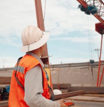 Francisco Petricio presenta en Edifica2026 su oferta integral en aceros y terminaciones arquitectónicas