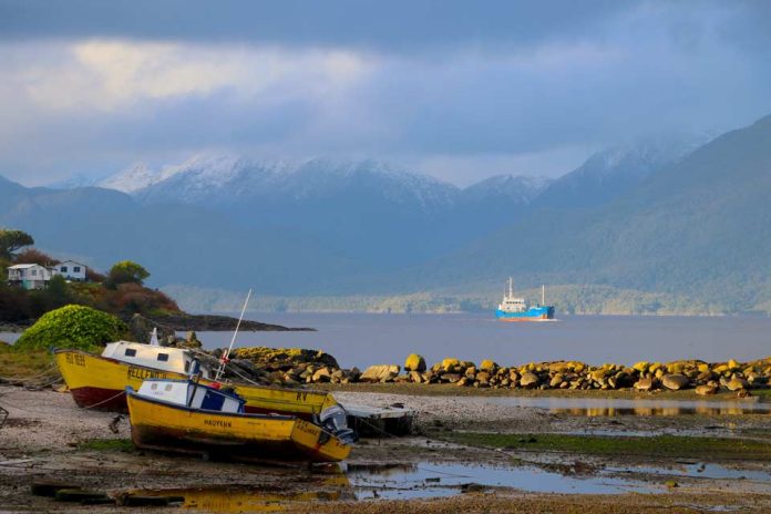 Gobierno Regional y Corfo impulsan siete años de desarrollo para el litoral de Aysén Gobierno Regional y Corfo impulsan siete años de desarrollo para el litoral de Aysén