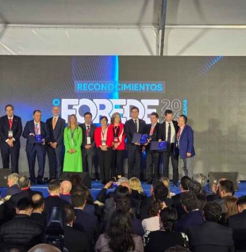 La Industria atacameña premia las mejores prácticas del año en EXPO FOREDE 2026 La Industria atacameña premia las mejores prácticas del año en EXPO FOREDE 2026