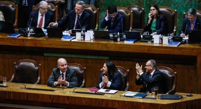 Ministerio de Hacienda valora despacho a ley del proyecto que extiende bonos a transportistas y pescadores artesanales y amplía plazo de aportes al FOGAPE