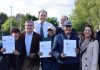 Ministro Ivan Poduje entrega 86 subsidios habitacionales en Negrete: 47 familias provienen de campamentos históricos Ministro Ivan Poduje entrega 86 subsidios habitacionales en Negrete 47 familias provienen de campamentos históricos
