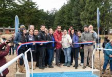 Pasarelas reutilizadas dan vida a nuevo muelle sustentable en Lago La Paloma