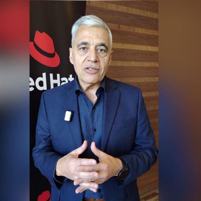 Red Hat Summit: Connect Santiago 2026 reunió a líderes de la industria para abordar soberanía digital, IA y nube híbrida Red Hat Summit: Connect Santiago 2026 reunió a líderes de la industria para abordar soberanía digital, IA y nube híbrida