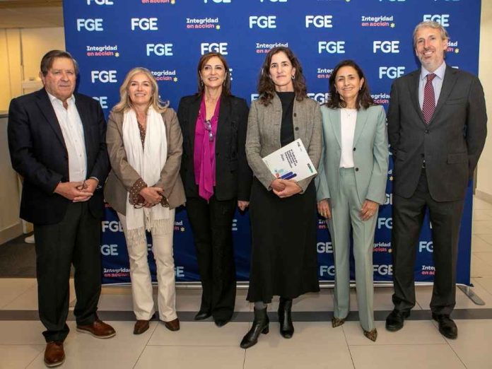 Reportaje | Estudio UAI y Generación Empresarial: El 64% de las empresas en Chile se ubica en el tramo bajo de integridad corporativa