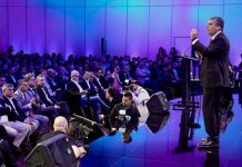 IA y digitalización: empresas chilenas exploran nuevas formas de aumentar productividad y competitividad. Summit para el Futuro de la Productividad, organizado por Fundación País Digital y Grande Pyme
