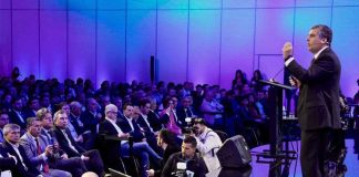 IA y digitalización: empresas chilenas exploran nuevas formas de aumentar productividad y competitividad. Summit para el Futuro de la Productividad, organizado por Fundación País Digital y Grande Pyme