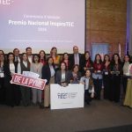 Talento de Ñuble destaca a nivel nacional: Chillaneja Rayén Inostroza gana el Premio InspiraTEC 2026 en la categoría Emprendedora STEM Talento de Ñuble destaca a nivel nacional: Chillaneja Rayén Inostroza gana el Premio InspiraTEC 2026 en la categoría Emprendedora STEM