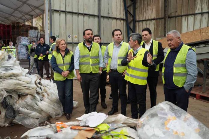 Virutex Ilko se adjudica recursos de Corfo para desarrollar proyecto de manufactura circular con inversión superior a $6.200 millones en Ñuble Virutex Ilko se adjudica recursos de Corfo para desarrollar proyecto de manufactura circular con inversión superior a $6.200 millones en Ñuble