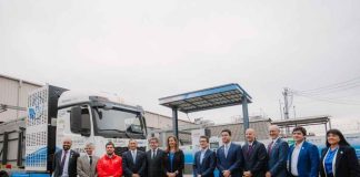 Walmart Chile y Copec inauguran primera hidrolinera para camiones de alto tonelaje 