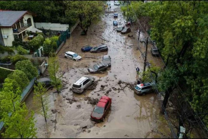 El Niño y los temporales elevan el impacto operativo y financiero del riesgo climático en Chile El Niño y los temporales elevan el impacto operativo y financiero del riesgo climático en Chile